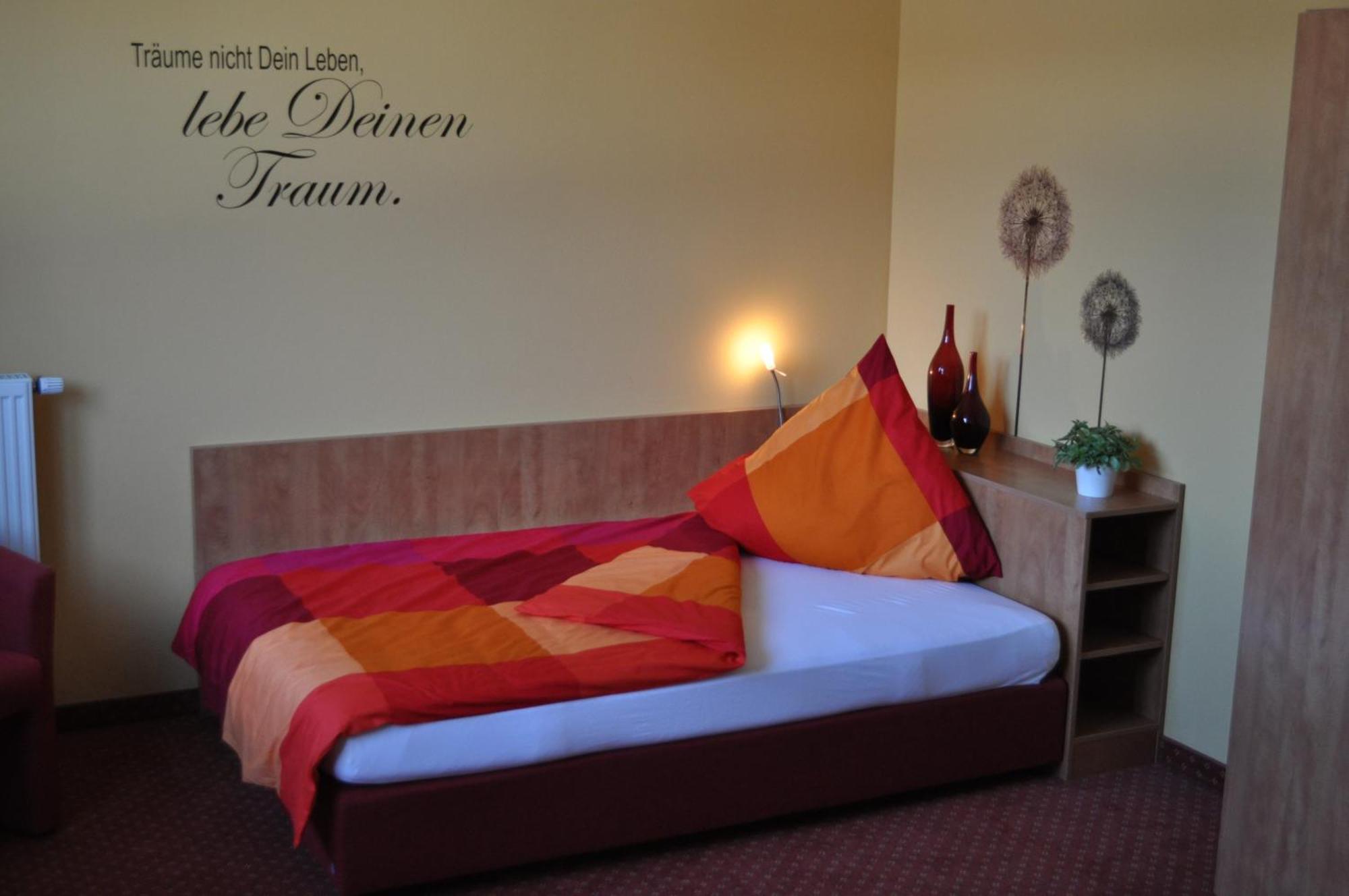Hotel-Von-Heyden Тегернхайм Екстериор снимка
