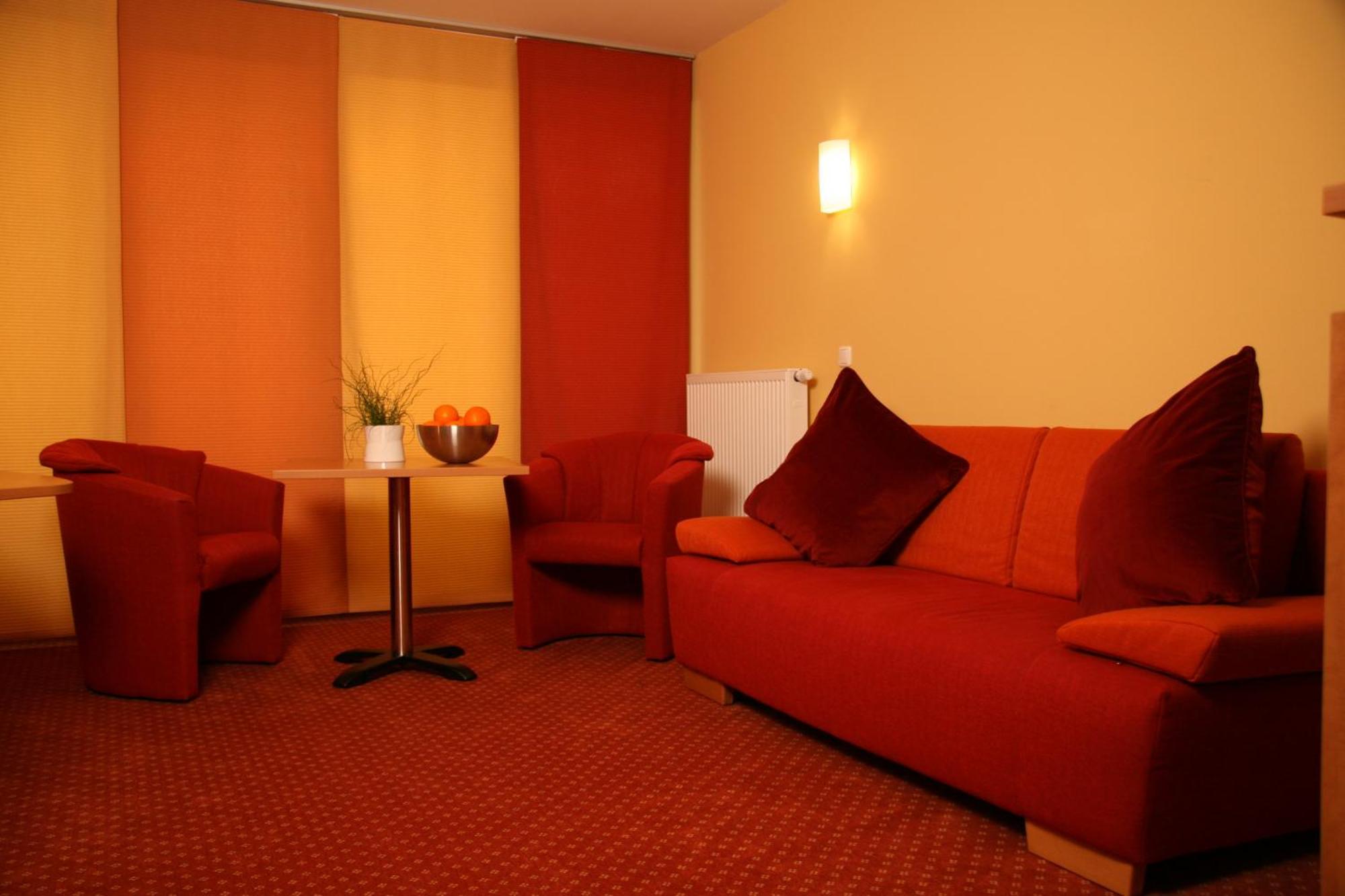 Hotel-Von-Heyden Тегернхайм Екстериор снимка